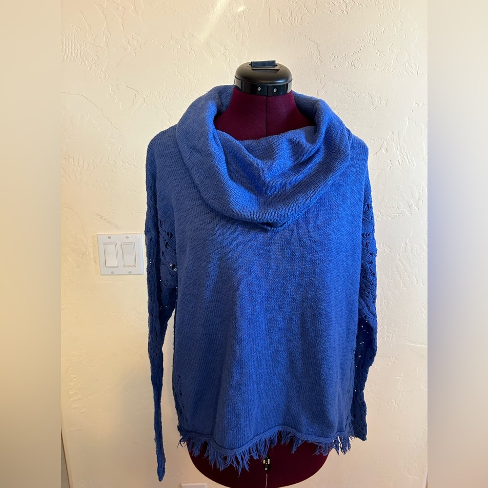 Chicos size 3 sweater, pull over cowl neck